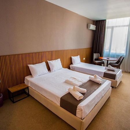 Ferienwohnung Polo Batumi Exterior foto