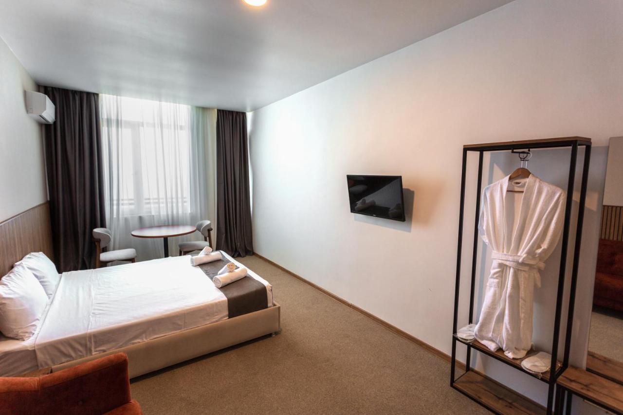 Ferienwohnung Polo Batumi Exterior foto