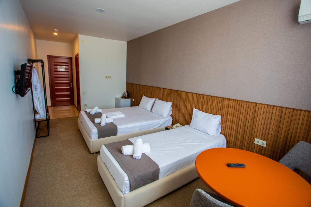 Ferienwohnung Polo Batumi Exterior foto